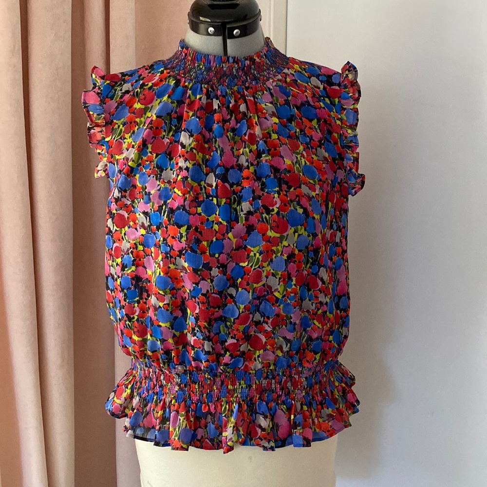 Smocked shell